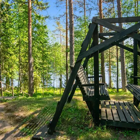 Holiday Oravanpesä